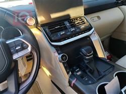 تۆیۆتا لاند کروزەر